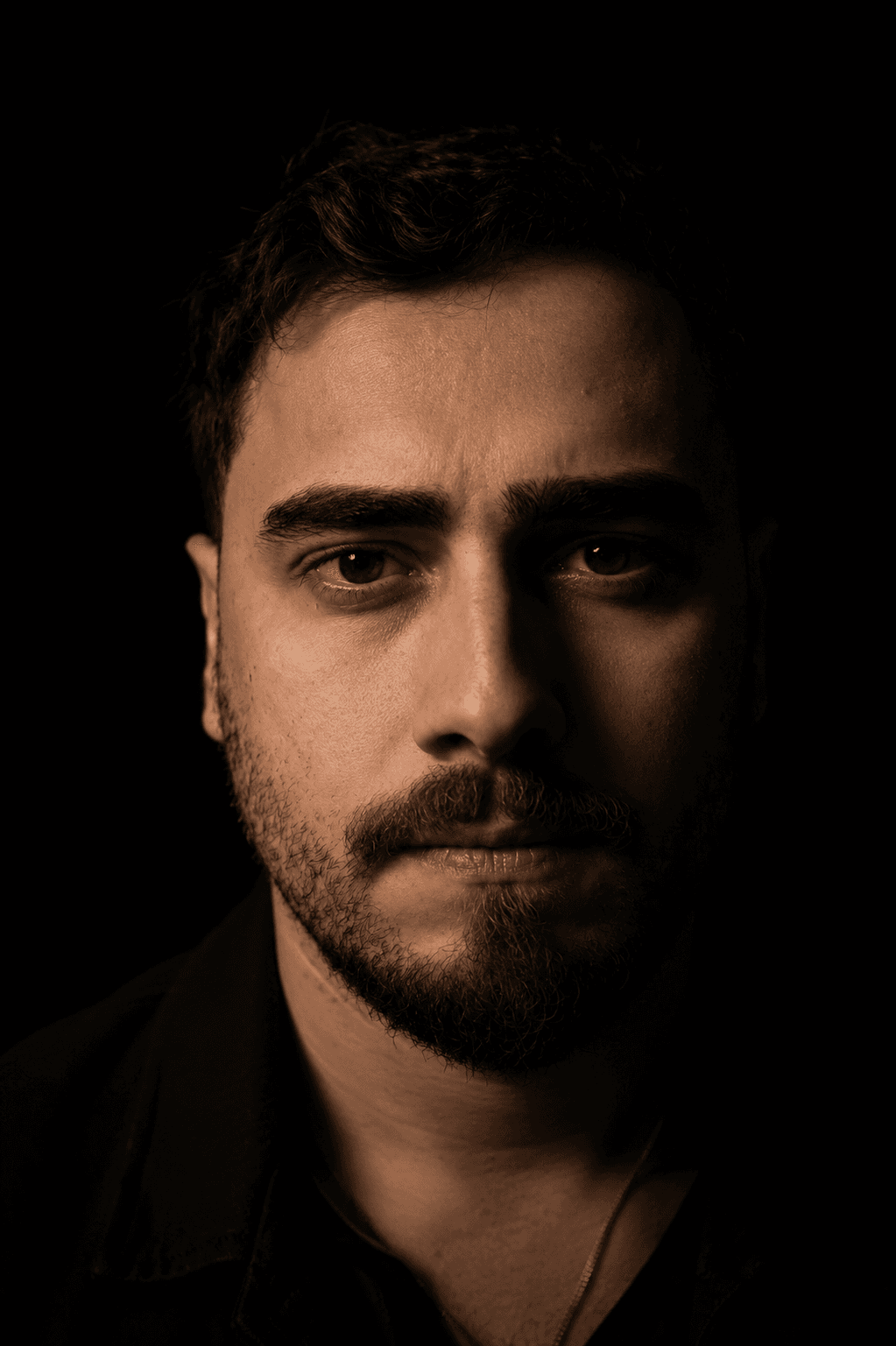 Retrato do fundador da Mor Tráfego